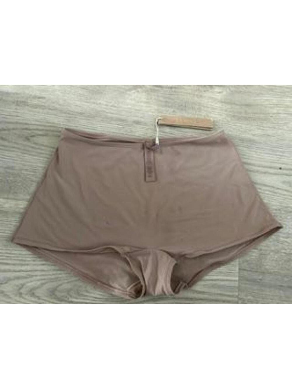 Skims Fits Everybody Boy Short Cocoa Size 2XS NWT Minor Flaws